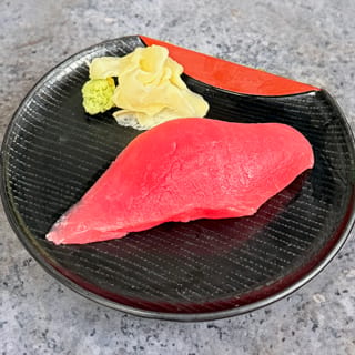 Tuna (Maguro) Nigiri