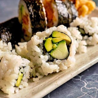 Avocado & Cucumber Roll